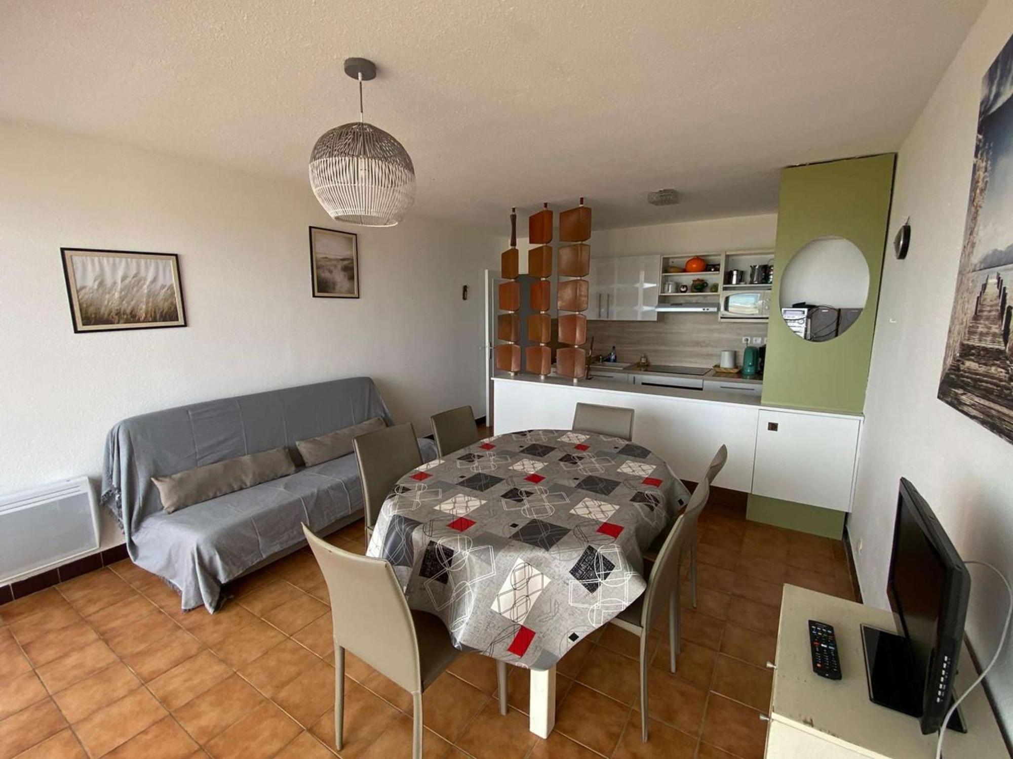 Appartement 3 Pieces Avec Parking, A 10M De La Plage - 6 Couchages - Fr-1-229C-171 Port-la-Nouvelle Kültér fotó