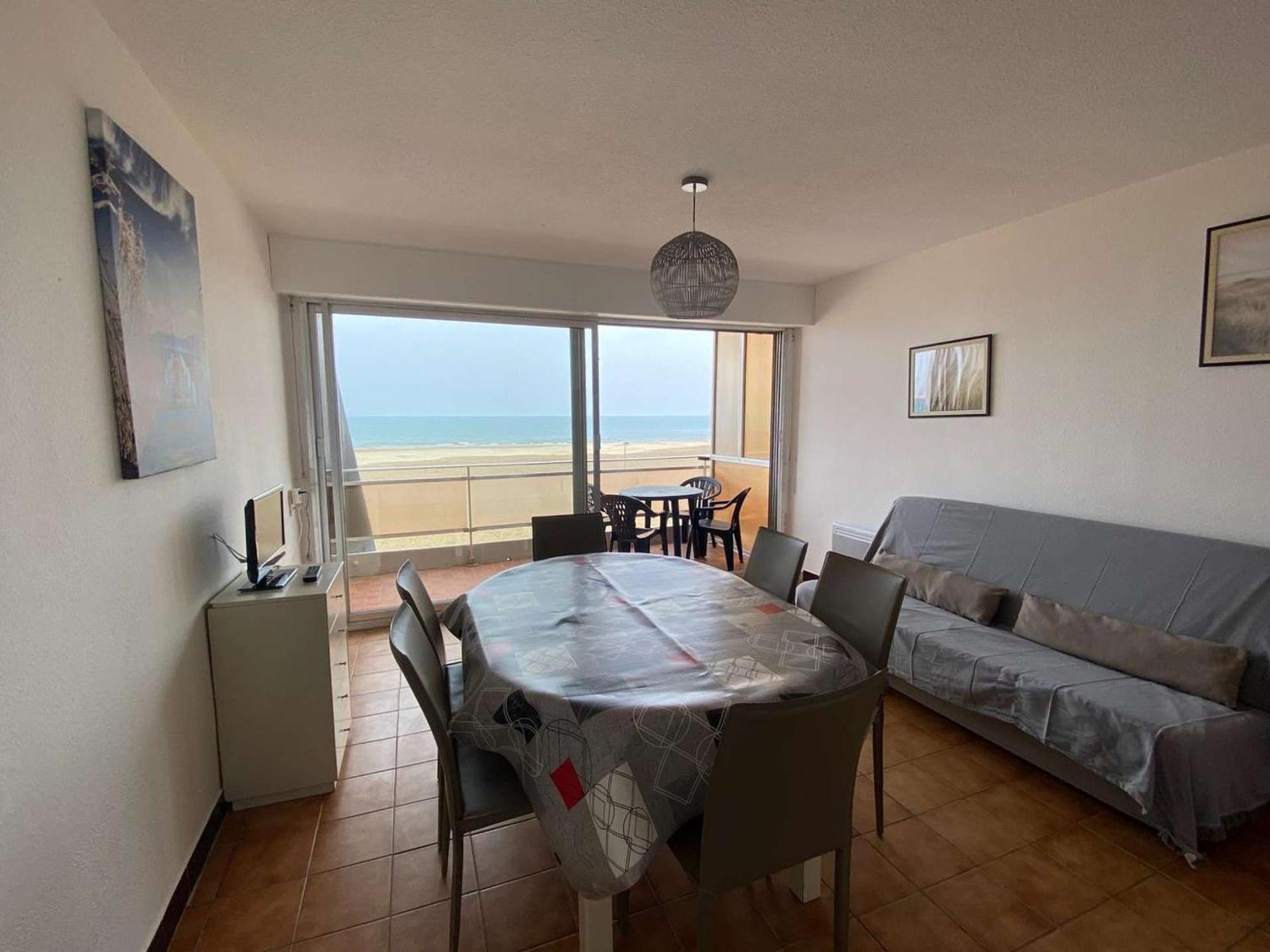 Appartement 3 Pieces Avec Parking, A 10M De La Plage - 6 Couchages - Fr-1-229C-171 Port-la-Nouvelle Kültér fotó