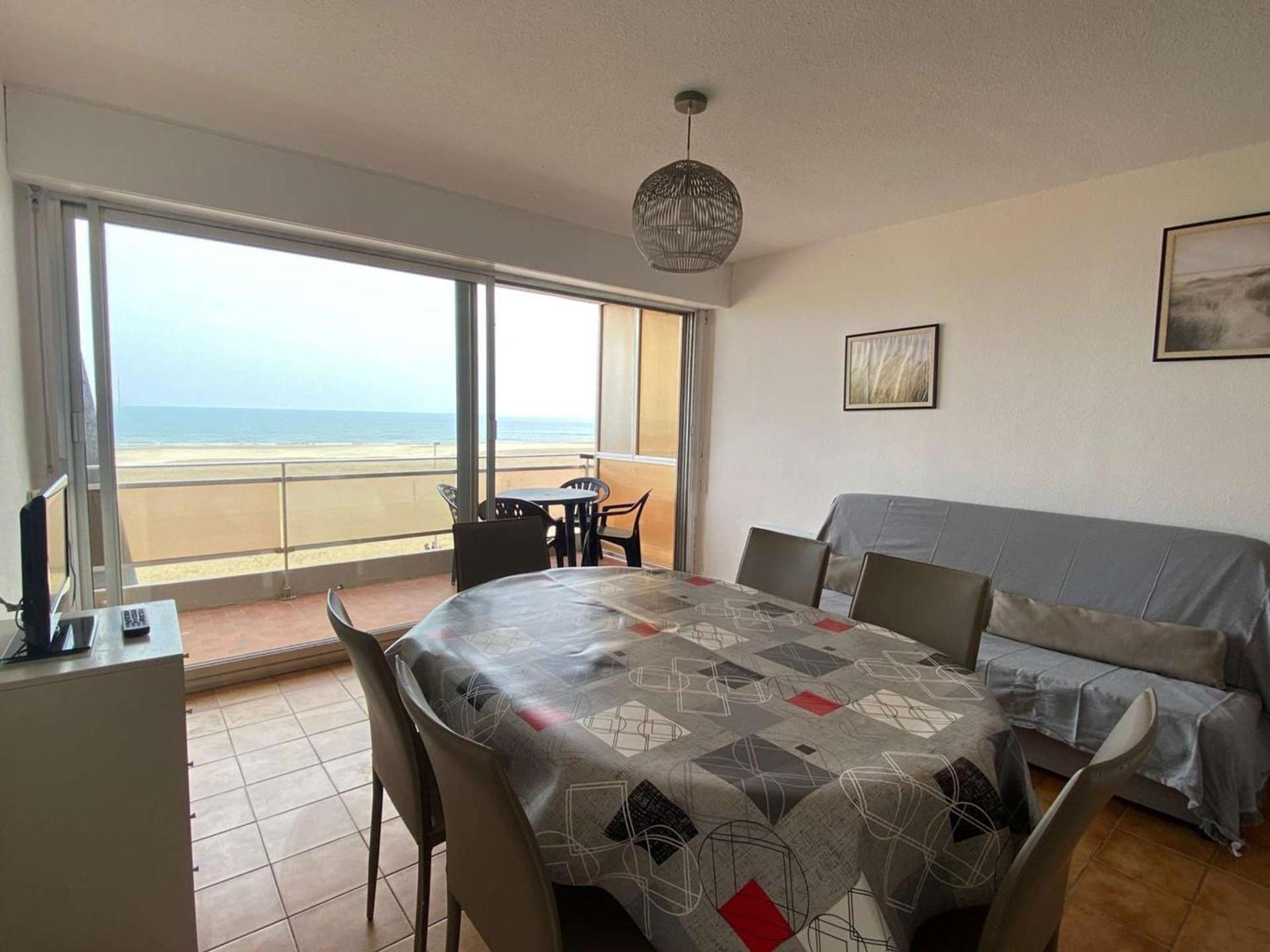 Appartement 3 Pieces Avec Parking, A 10M De La Plage - 6 Couchages - Fr-1-229C-171 Port-la-Nouvelle Kültér fotó